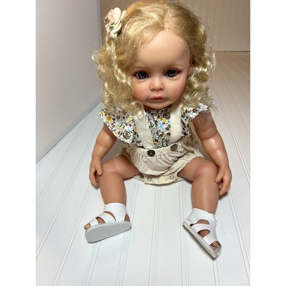 Reborn Toddler Blonde Girl 22" Long Doll - Picture 1 of 16